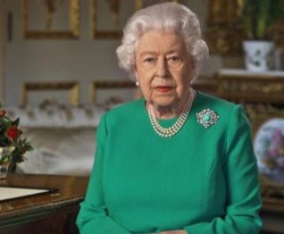 Regina Elisabetta Coronavirus: il discorso di quattro minuti al popolo inglese