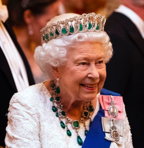 Regina Elisabetta II, nata ad aprile ma festeggia a giugno il perché