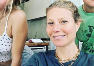 Gwyneth Paltrow senza trucco: la beauty routine che costa oro