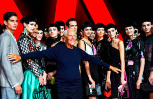 Giorgio Armani sfida la crisi economica: «Sposto le sfilate da Parigi a Milano»