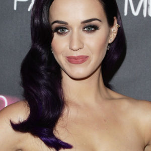 Katy Perry icona fashion: i look imperdibili da copiare