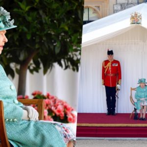 Regina Elisabetta II festeggia il Trooping The Colour da sola: gli effetti del Covid-19 sulla Royal Family