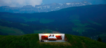 Hotel in Svizzera senza pareti né soffitto. L’ultima frontiera del turismo ecosostenibile