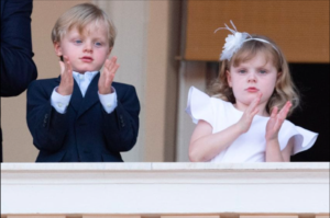 Principato di Monaco, i reali di domani. La prima apparizione pubblica di Jacques e Gabriella