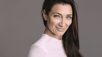 Elisabetta Franchi sfila in onda su La 5 con la collezione PE 2021