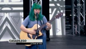 I giudici di X-Factor incantati: Casadilego canta “A case of you” e Manuel Agnelli si commuove