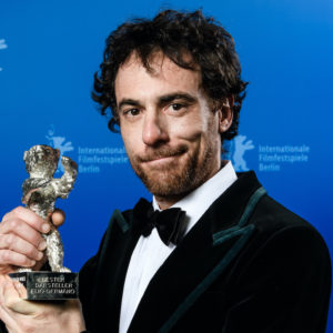 Elio Germano compie 40 anni, i film più belli dell’attore: da “Il giovane favoloso” a “Favolacce”