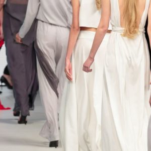 Milano Fashion Week 2020, gli stilisti si riprendono la scena: tra sfilate fisiche e digitali
