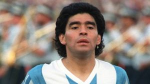 La scomparsa improvvisa del fenomeno Diego Armando Maradona: un’icona che va oltre lo sport