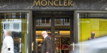 Moncler compra Stone Island. Una vendita da 1,15 miliardi di euro
