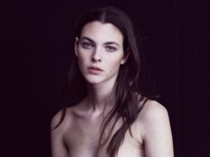 Chi è Vittoria Ceretti. La top model italiana da quasi un milione di follower a Sanremo 2021