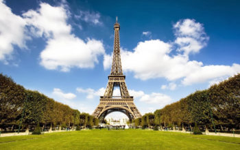 Olimpiadi 2024: la Torre Eiffel sarà addobbata in oro in occasione dei Giochi Olimpici