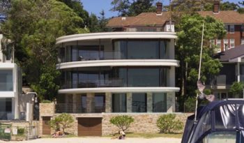 Case di lusso. Villa Anni Trenta Art Deco: arte e design danzano insieme