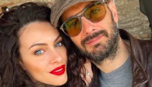 Chi è il marito di Paola Turani: età, carriera, vita privata, Instagram. Tutto su Ricky Serpella