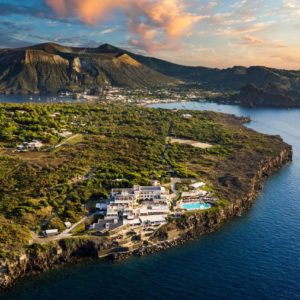 A Vulcano e Ischia due resort di lusso svelano la loro rinnovata ospitalità