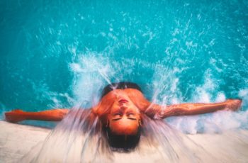 Terme di Saturnia, dove il lusso è di casa: “L’acqua calda che leviga la pelle e rigenera la mente”