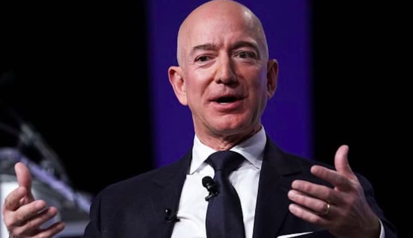 Jeff Bezos, è gara aperta: chi va prima nello spazio tra i più ricchi della terra