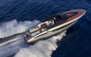 Yacht di lusso. È arrivato Dolceriva, fusione tra luxury e tecnologia con interni da panico