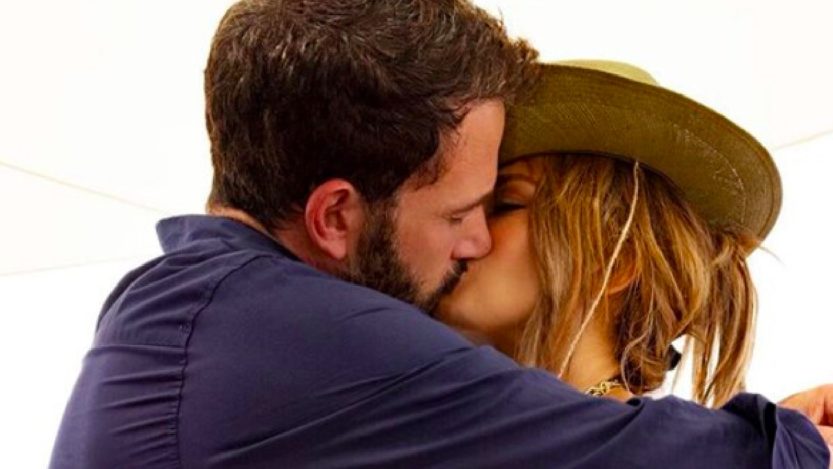 Jennifer Lopez a Capri: cheek to cheek con Ben Affleck e lo yacht da 110Milioni di euro