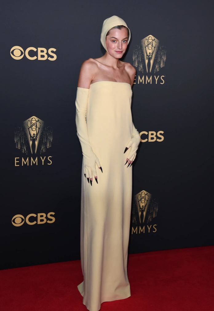 Emmy Awards 21 look