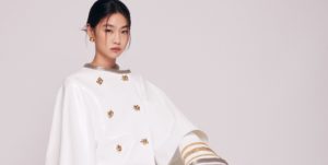 HoYeon Jung di Squid Game è la conferma che esiste una linea sottile che unisce Netflix e i brand fashion di lusso