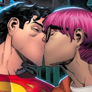 Superman bisessuale, il coming out del supereroe più potente della DC (e anche della Marvel)