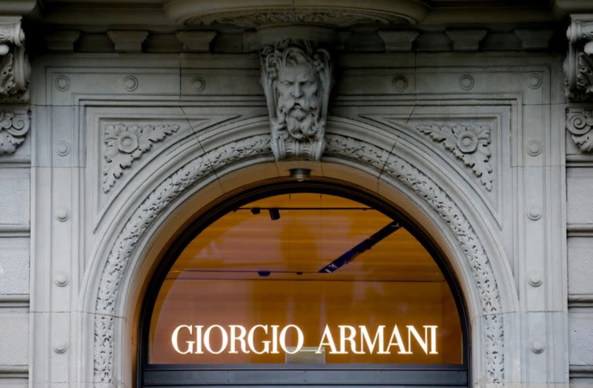 Armani elimina la lana d'angora