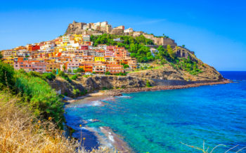 Sardegna: perché prenotare una casa vacanza è meglio di soggiornare in albergo