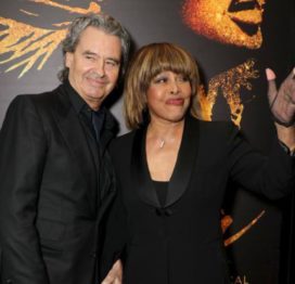 Tina Turner e il marito Roger Federer acquistano una tenuta in svizzera da 76 milioni di dollari