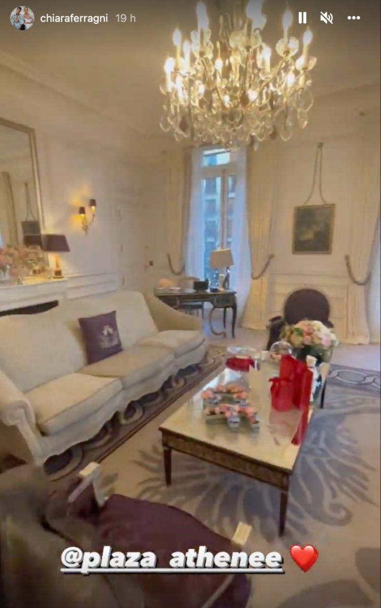 Chiara Ferragni Hotel Lusso Parigi 