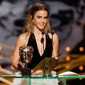 Emma Watson ai BAFTA “sfrutta” il palco per critiche velate a JK Rowling