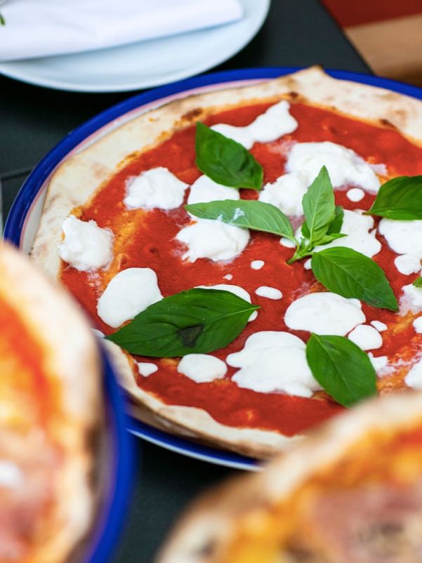 Il Crazy Pizza di Briatore arriva anche a Milano