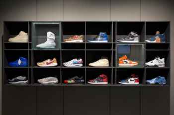 Jordan, New Balance, Yeezy e Dunk: le sneakers del momento secondo dropout