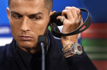 Da Ronaldo a Messi ecco quali sono gli orologi di lusso preferiti dai top player del calcio