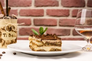 Tiramisù sbagliato: le 2 ricette più originali e insolite