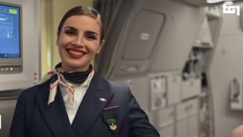 Ita Airways cambia il look del personale: le nuove divise sono firmate Brunello Cucinelli