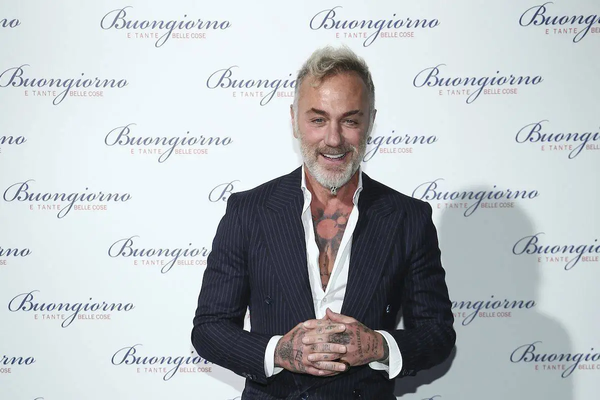 Gianluca Vacchi Mucho Mas