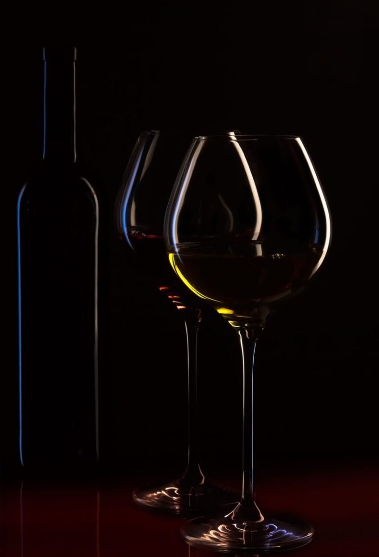 Guida alla scelta e all’abbinamento a tavola del vino rosso