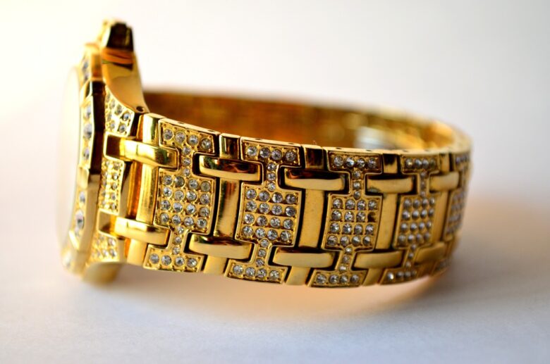 Gli orologi eleganti da donna di tendenza per l’Estate 2024