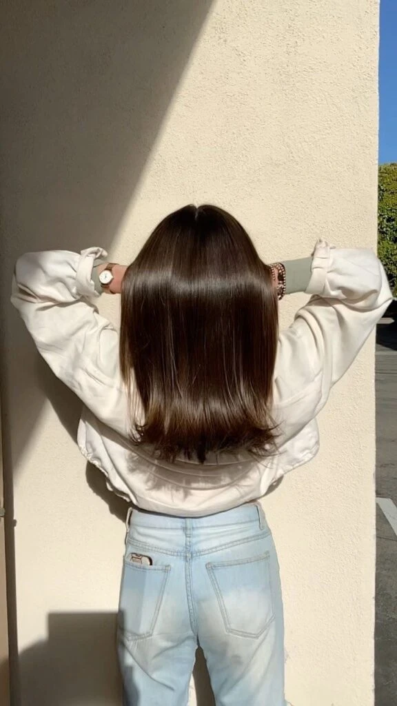 glossy hair