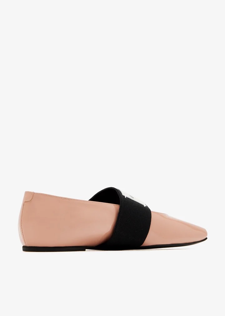 Sliced Square Givenchy