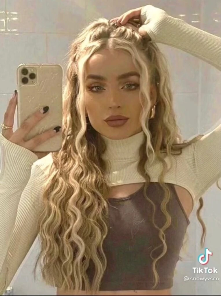 frisé