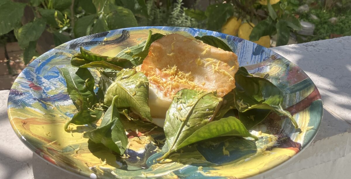 Capri in cucina 4: Scamorza con le foglie di limone
